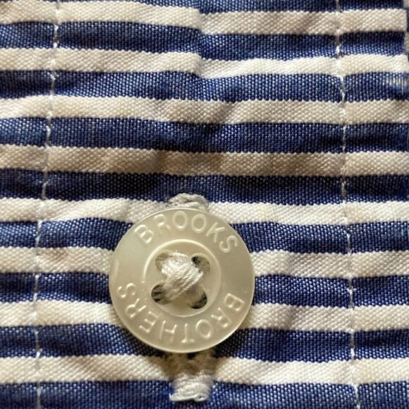 Brooks Brothers Seersucker Button Down Long Sleeve Shirt Mens Size Medium EUC - Picture 4 of 6